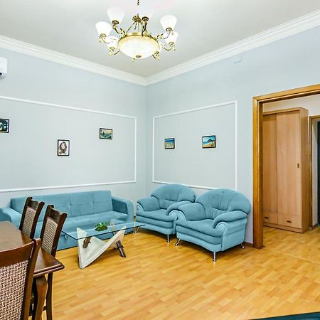 Rolls Royce Apartment Баку Экстерьер фото
